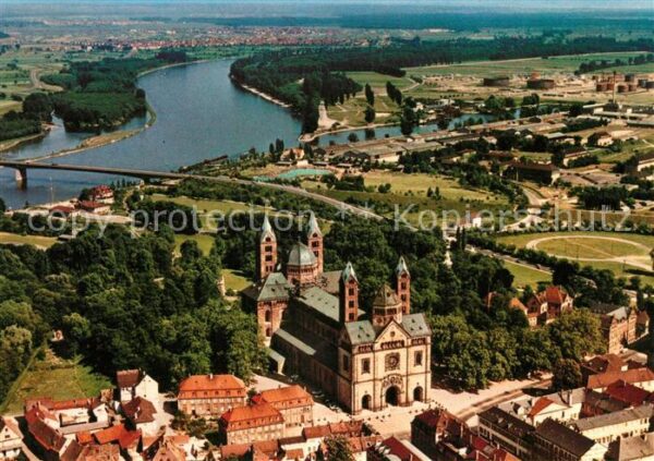 Speyer Rhein Fliegeraufnahme mit Kathedralkirche Päp