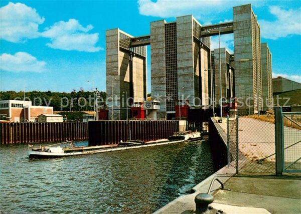 Scharnebeck Lueneburg Schiffshebewerk