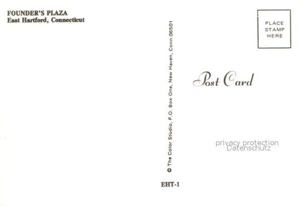 East Hartford Founders Plaza Nachtaufnahme – Bild 2