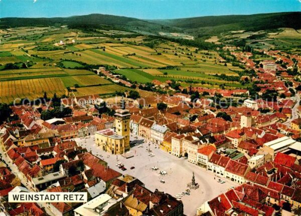 Retz Fliegeraufnahme Befestigungsanlagen Tor