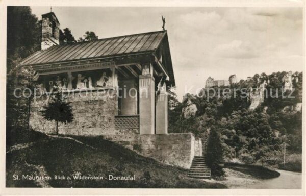 Beuron Donautal St Maurus Kapelle mit Blick auf Burg Wi