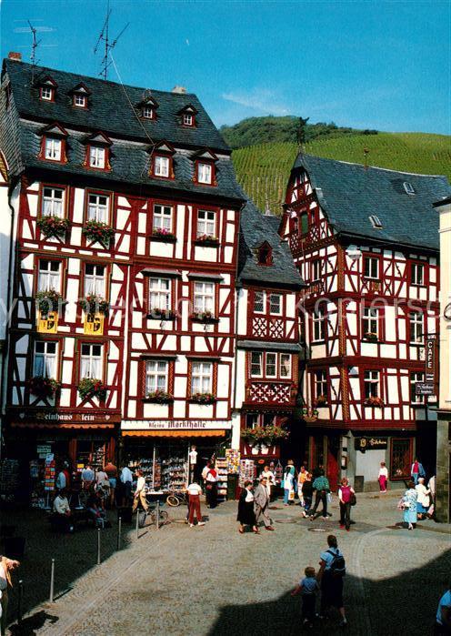 Bernkastel-Kues Marktplatz Altstadt Fachwerkhäuser