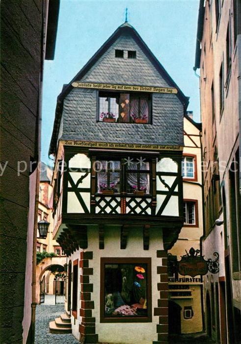 Bernkastel-Kues Alter Winkel Spitzhäuschen Fachwerkhaus