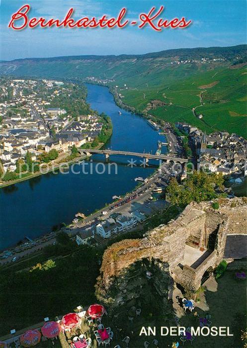 Bernkastel-Kues Malerischer Weinort an der Mosel Blick