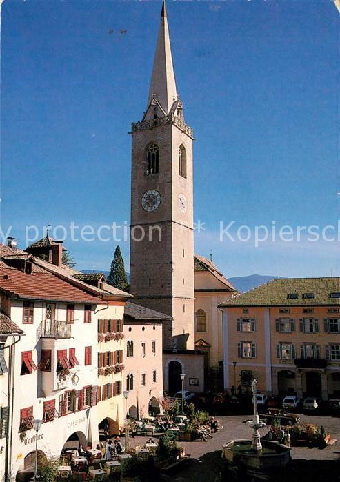 Kaltern Weinstrasse Tirol Dorfplatz Pfarrkirche