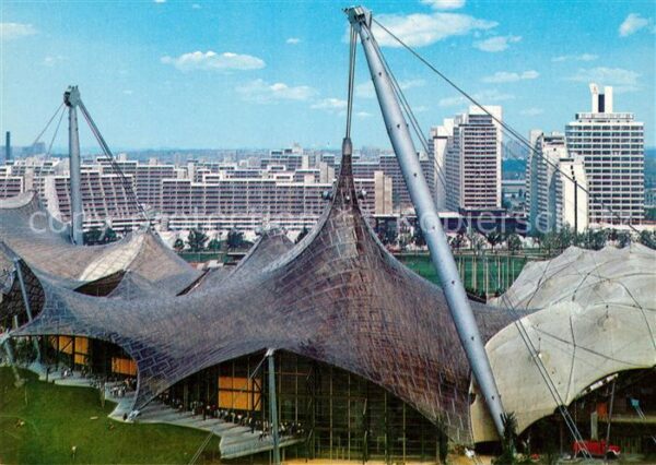Muenchen Olympiapark Sporthalle Schwimmhalle