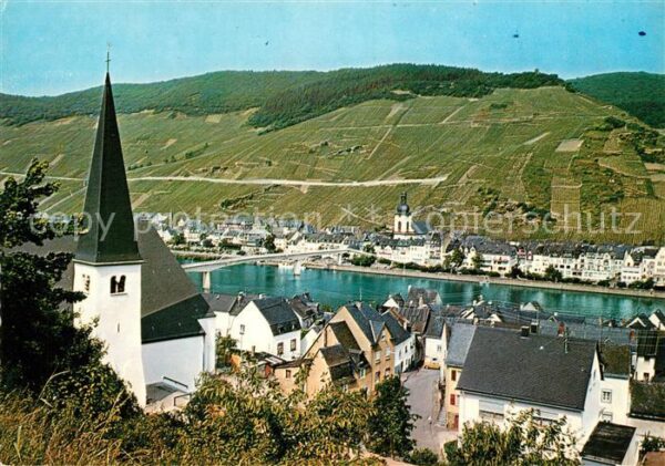 Kaimt Ortsansicht mit Kirche Blick über die M