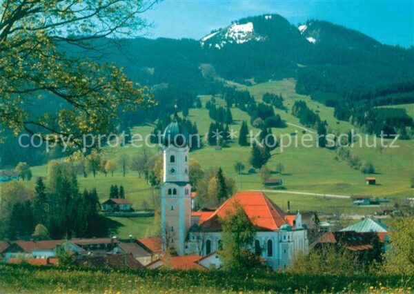 Nesselwang Ortsansicht mit Kirche Allgäuer Alpen