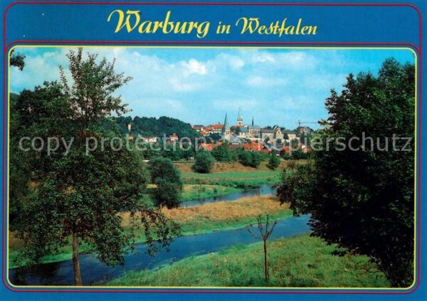 Warburg Westfalen Blick über den Fluss zur Stadt