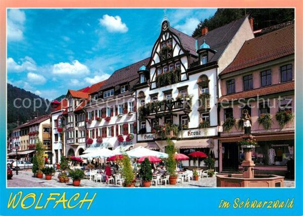 Wolfach Hauptstrasse Strassencafes Brunnen