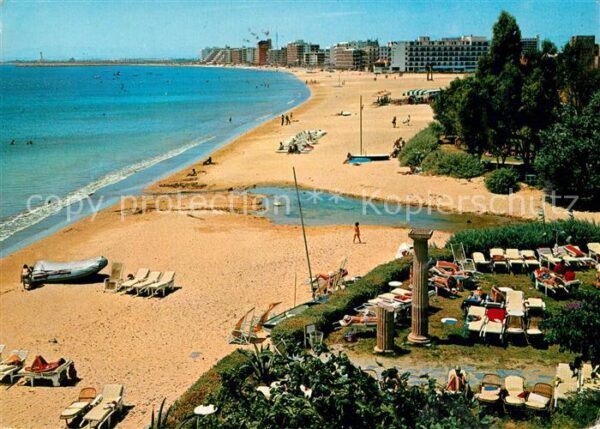 Rosas Costa Brava Cataluna Playa de Santa Margarita Vista general