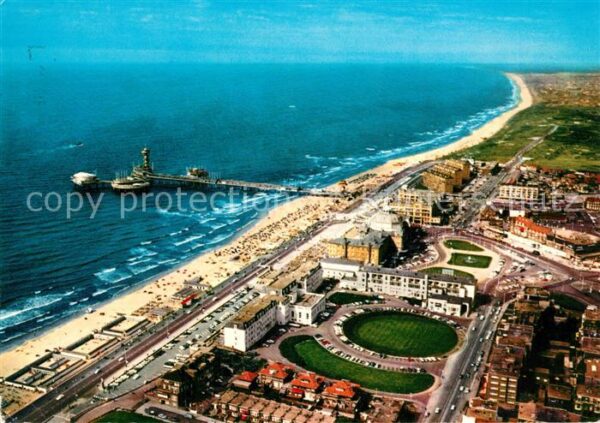 Scheveningen Boulevard en Zee Fliegeraufnahme
