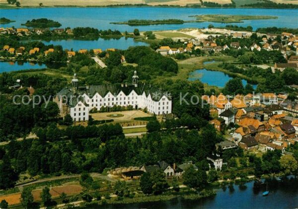 Ploen See Fliegeraufnahme Schloss