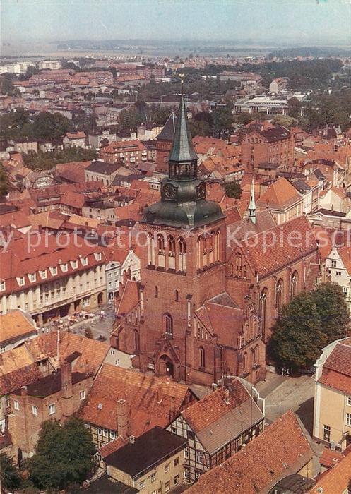 Guestrow Mecklenburg Vorpommern Stadt und Pfarrkirche St Marien Flieger