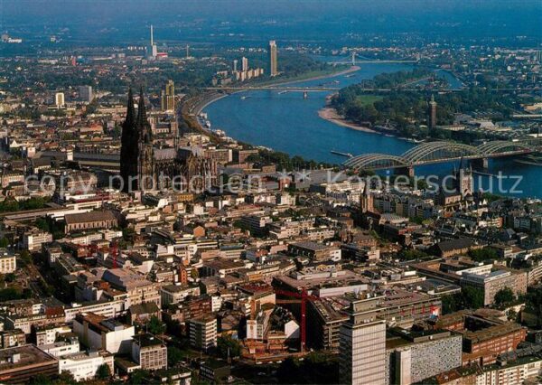 Koeln Rhein Altstadt Dom Hohenzollernbrücke Flieger