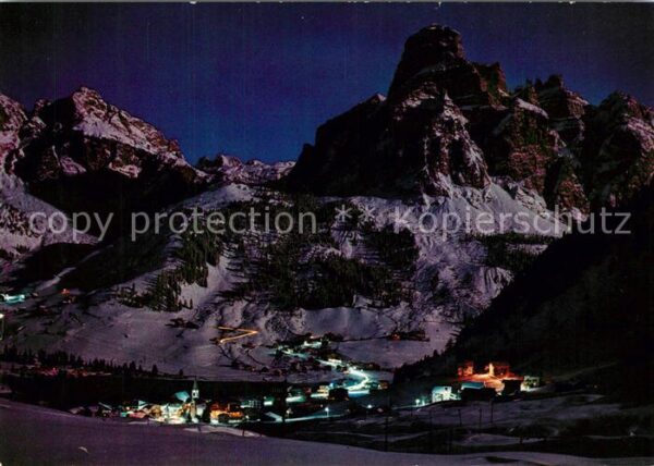 Corvara Pustertal Suedtirol Nachtpanorama Winteraufnahme