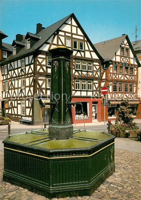 Dillenburg Brunnen Obere-Hauptstrasse Fachwerk Ora
