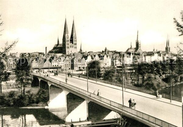 Luebeck Stadtbild mit Marienbrücke Kupfertiefdr