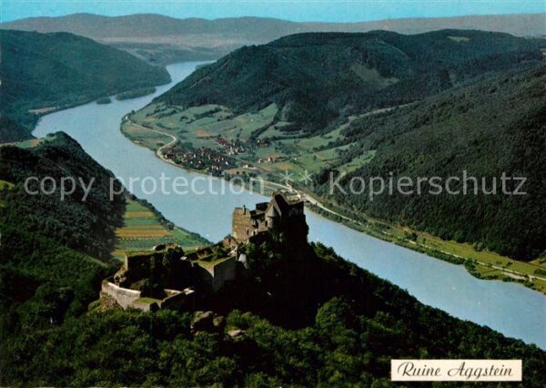 Aggsbach-Dorf Burgruine Aggstein in der Wachau Donau