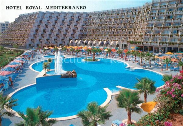Platja de Sa Coma Mallorca Hotel Royal Mediterraneo Swimming Pool