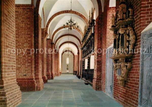 Ratzeburg Dom südl. Seitenschiff Inselstadt Natur