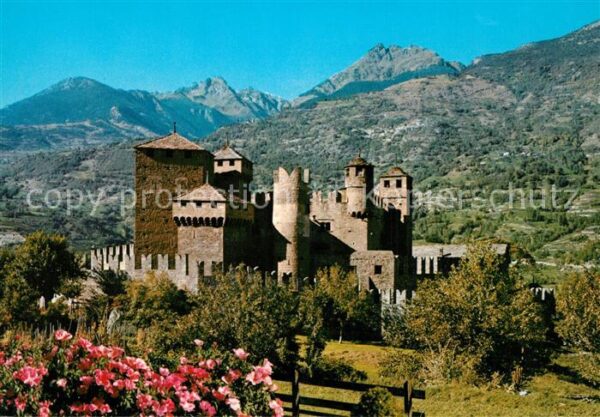 Aosta Castello di Fenis