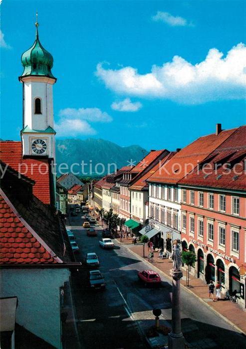 Murnau Staffelsee Marktstrasse mit Mariensäule und Mariah