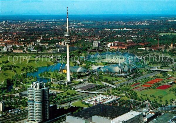 Muenchen Olympiagelände BMW Hochhaus Olympiaturm