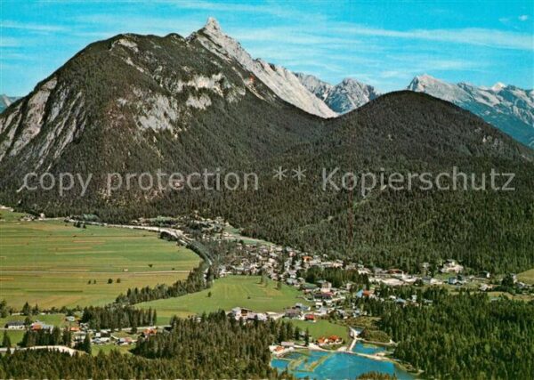 Weidach Leutasch Panorama Blick gegen Arnspitze Karwende