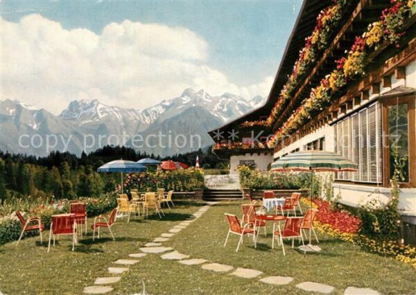 Sonthofen Oberallgaeu Allgäuer Berghof mit Alpe Eck Hörnergeb