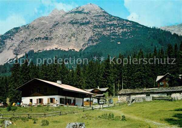 Leutasch Tilfuss-Alm mit Ganghofer-Haus im Gaist