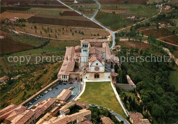 Assisi Umbria Fliegeraufnahme Basilica di S. Francesc