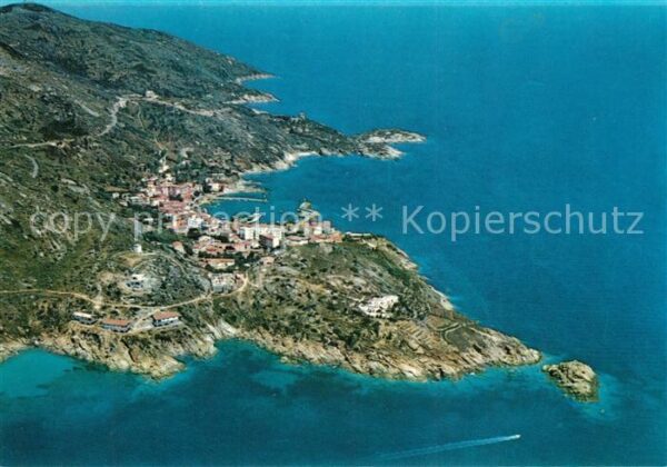 Isola del Giglio Fliegeraufnahme Felsencliff von Osten