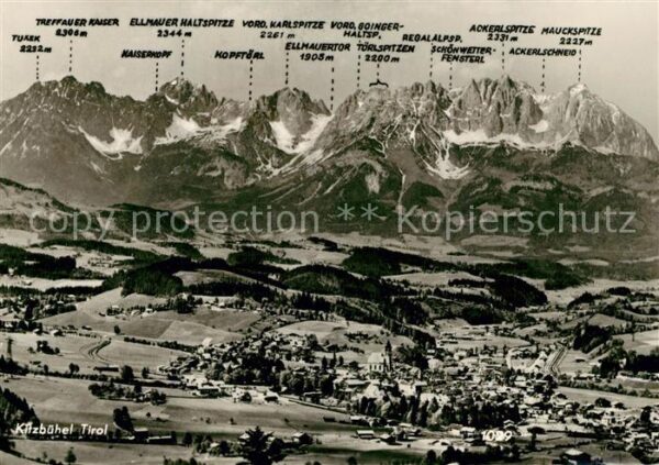 Kitzbuehel Tirol Blick ins Tal Alpenpanorama