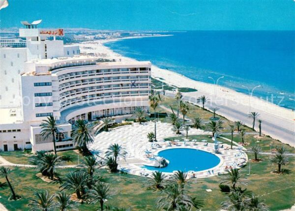 SOUSSE  Tunesie Hotel El Hana Swimming Pool Plage vue a