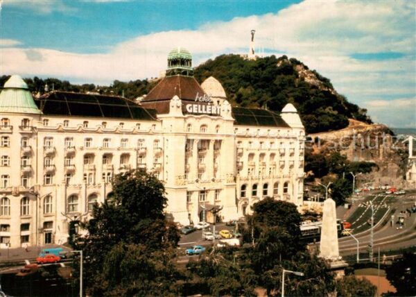 Budapest Hotel Gellert Denkmal