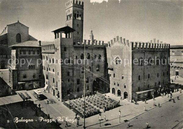 Bologna Piazza Re Enzo