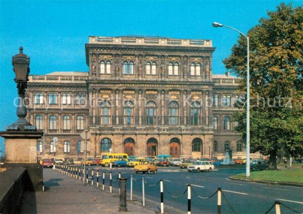 Budapest Magyar Tudomanyos Akademia Akademie der
