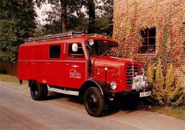 Feuerwehr Fire-Brigade Pompiers Bomberos Borgward B 522 A/O Allrad