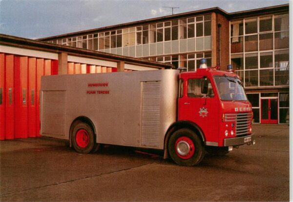 Feuerwehr Fire-Brigade Pompiers Bomberos No.5 Foam Tender