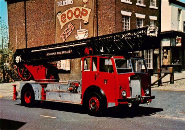 Feuerwehr Fire-Brigade Pompiers Bomberos No.1 Dennis-Metz turntable