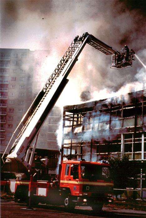 Feuerwehr Fire-Brigade Pompiers Bomberos FPIX-4