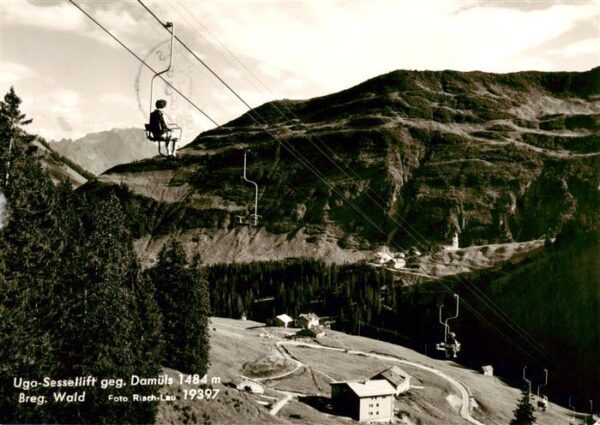 Sessellift Chairlift Telesiege Uga Sessellift geg. Damuels Berg. Wald