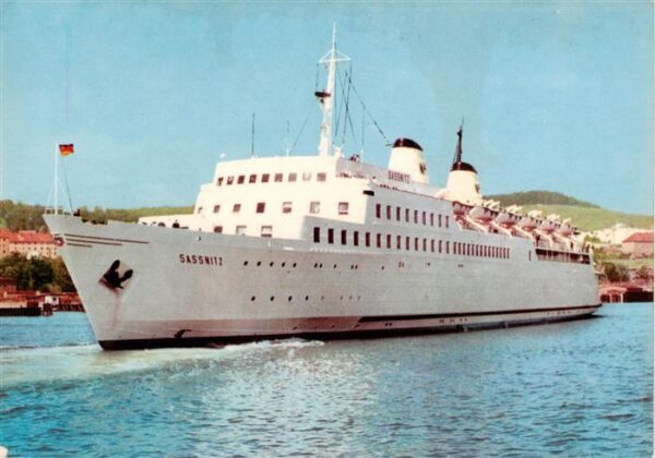 Faehre Ferry Bac Traghetto-- Sassnitz