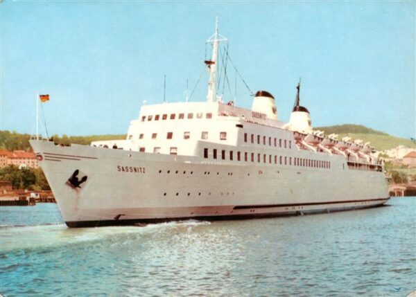 Faehre Ferry Bac Traghetto-- Sassnitz