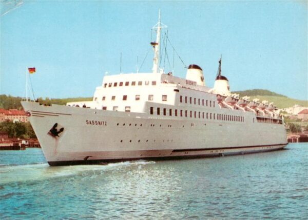 Faehre Ferry Bac Traghetto-- Sassnitz
