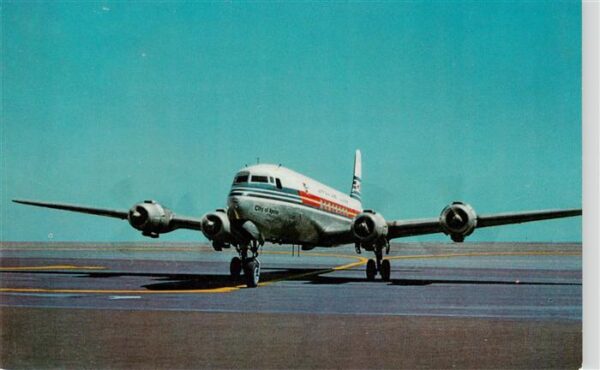Flugzeuge Zivil Japan Air Lines sleek DC 68 Pacific Courier
