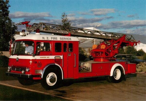Feuerwehr Fire-Brigade Pompiers Bomberos 1965 Bedford Magirus This 50