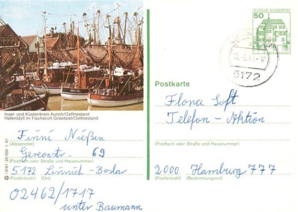 Aurich Ostfriesland Hafenidyll im Fischerort Greetsiel