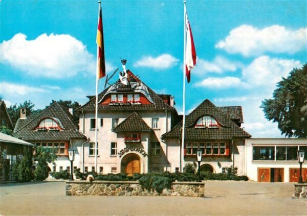 Niendorf  Ostseebad Timmendorferstrand Immenhof Cafe Keese Ball Paradox
